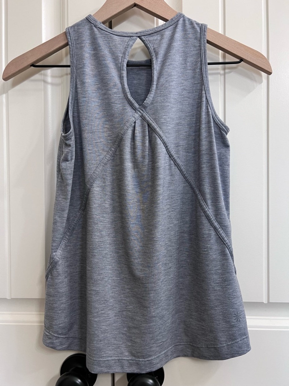 Athleta Girl Keyhole Tank in Gray, Size L (12) - Picture 8 of 10